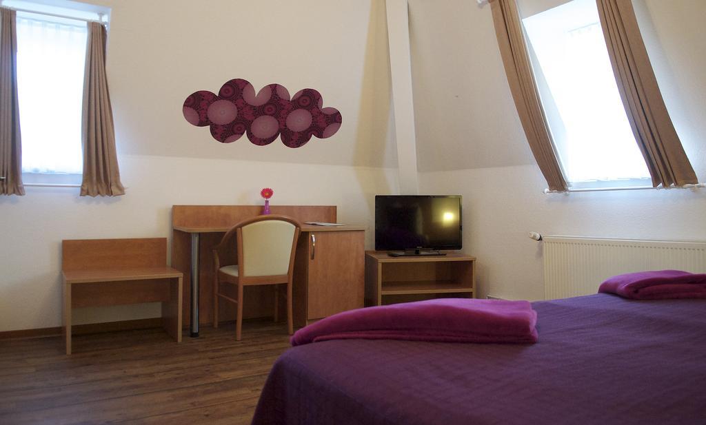 Hotel Vier Loewen Traben-Trarbach Værelse billede